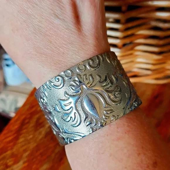 Wide Silvertone Scroll Design Cuff Bracelet - Picture 1 of 10